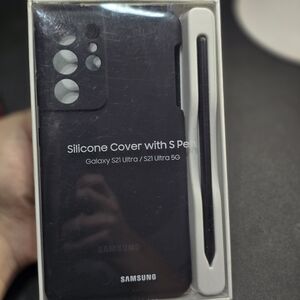Samsung Black Silicone Case with S Pen for Galaxy S21 Ultra